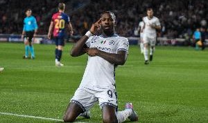 趁乱挖人？记者：尤文接触小图拉姆，国米内部混乱&amp;希望与他续约